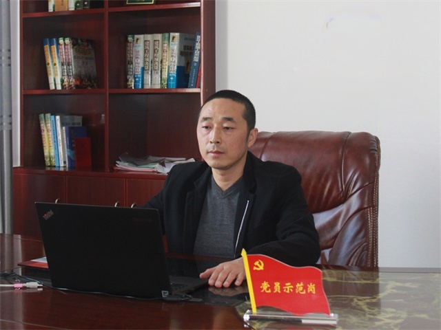 龚勋.jpg